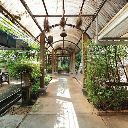 Nipa Garden Hotel Surat Thani Dış mekan fotoğraf