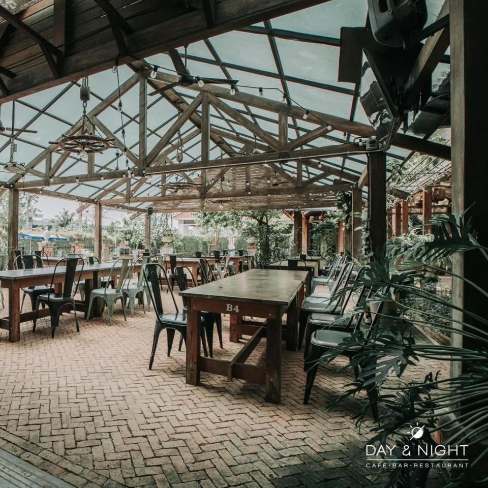 Nipa Garden Hotel Surat Thani Dış mekan fotoğraf