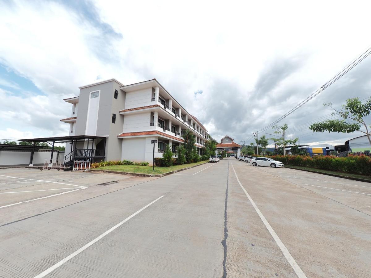 Nipa Garden Hotel Surat Thani Dış mekan fotoğraf